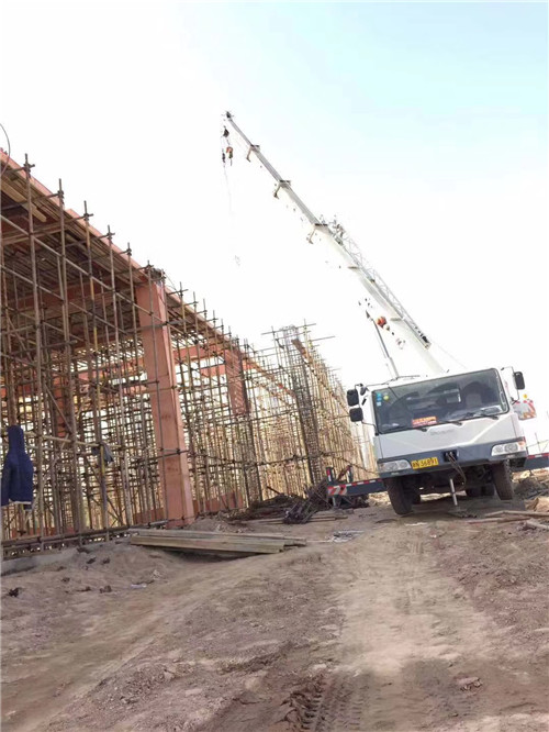 融安县吊车作业的安全注意事项有哪些？